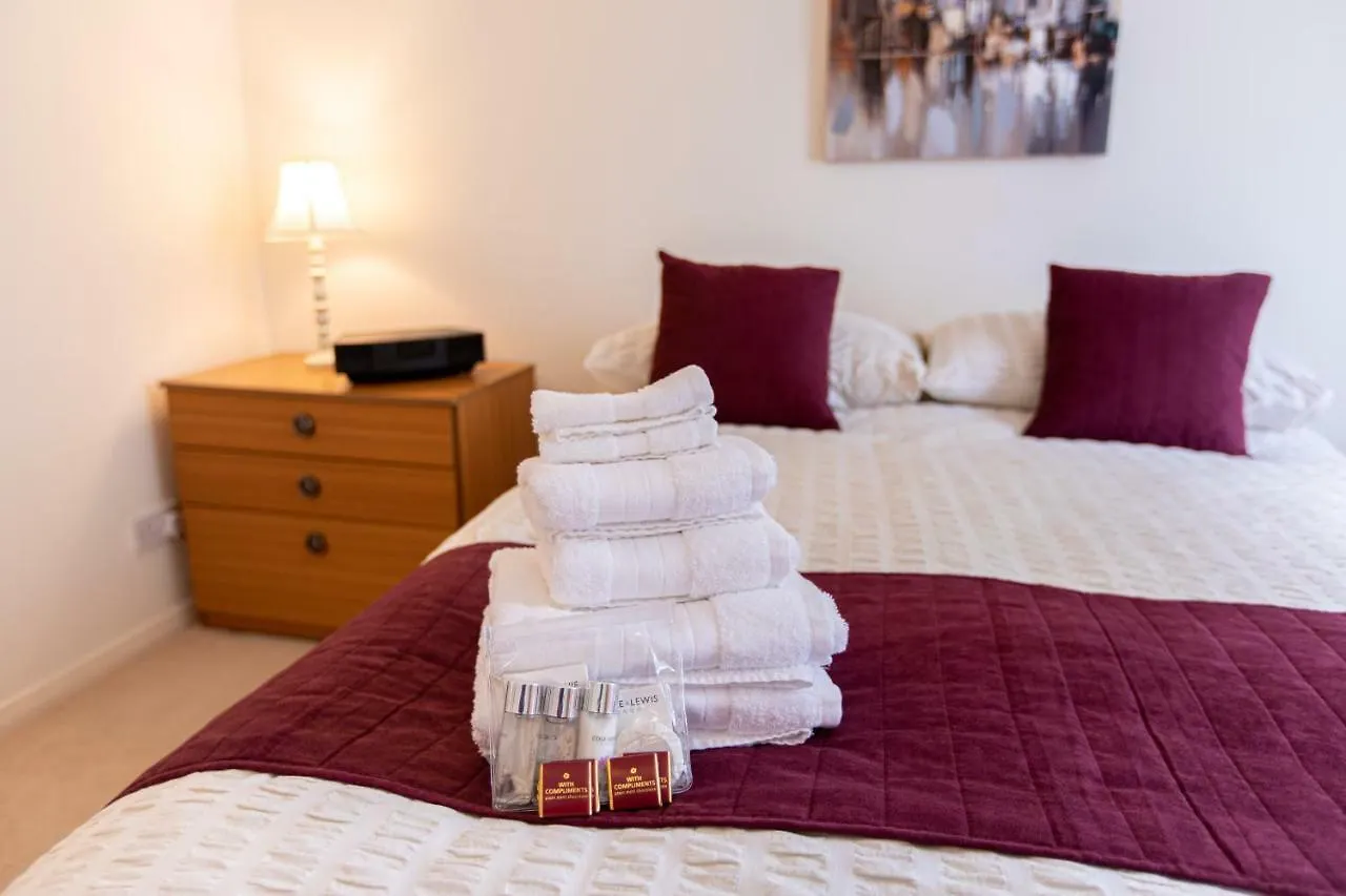 Cults Court Apartment Aberdeen